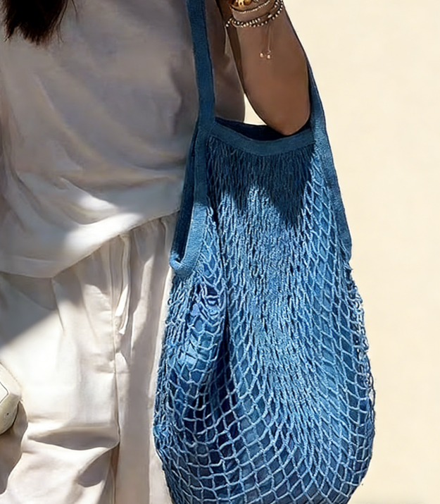 Casual Drawstring Mesh Tote Bag, Large Capacity Foldable Beach Handbag - Image 3